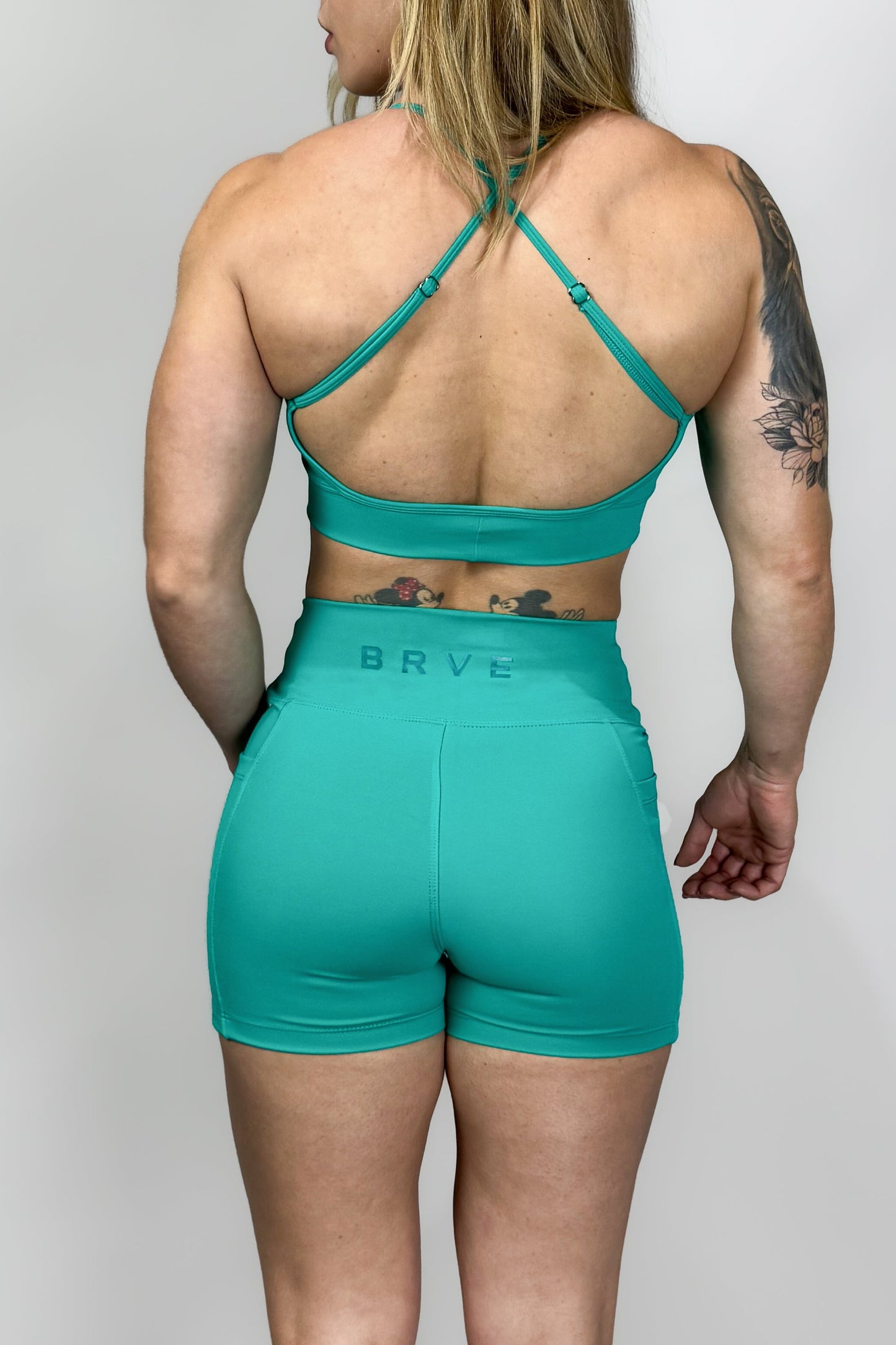 Shorts Feminino Alltraining® Essential com Bolso Verde Enseada