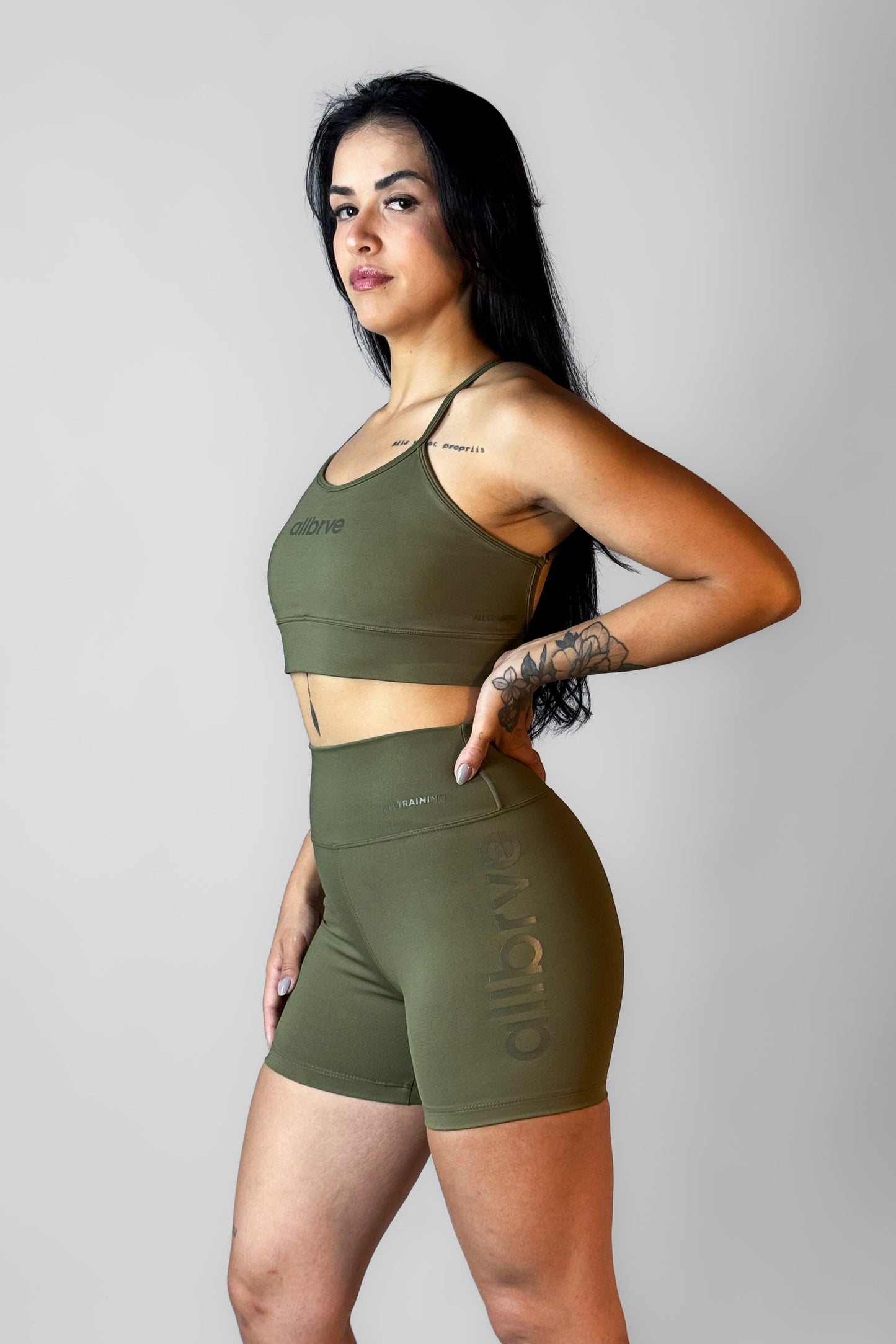 Top Feminino Alltraining Act Verde Oliva