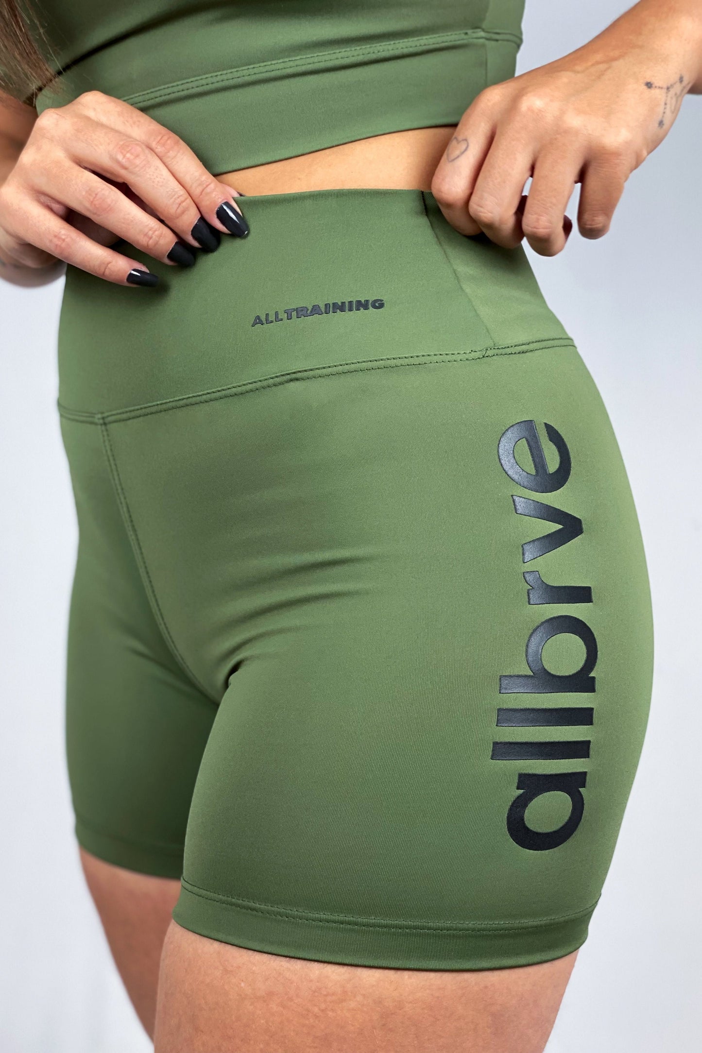 Shorts Feminino Alltraining Verde Army Allbrve Round