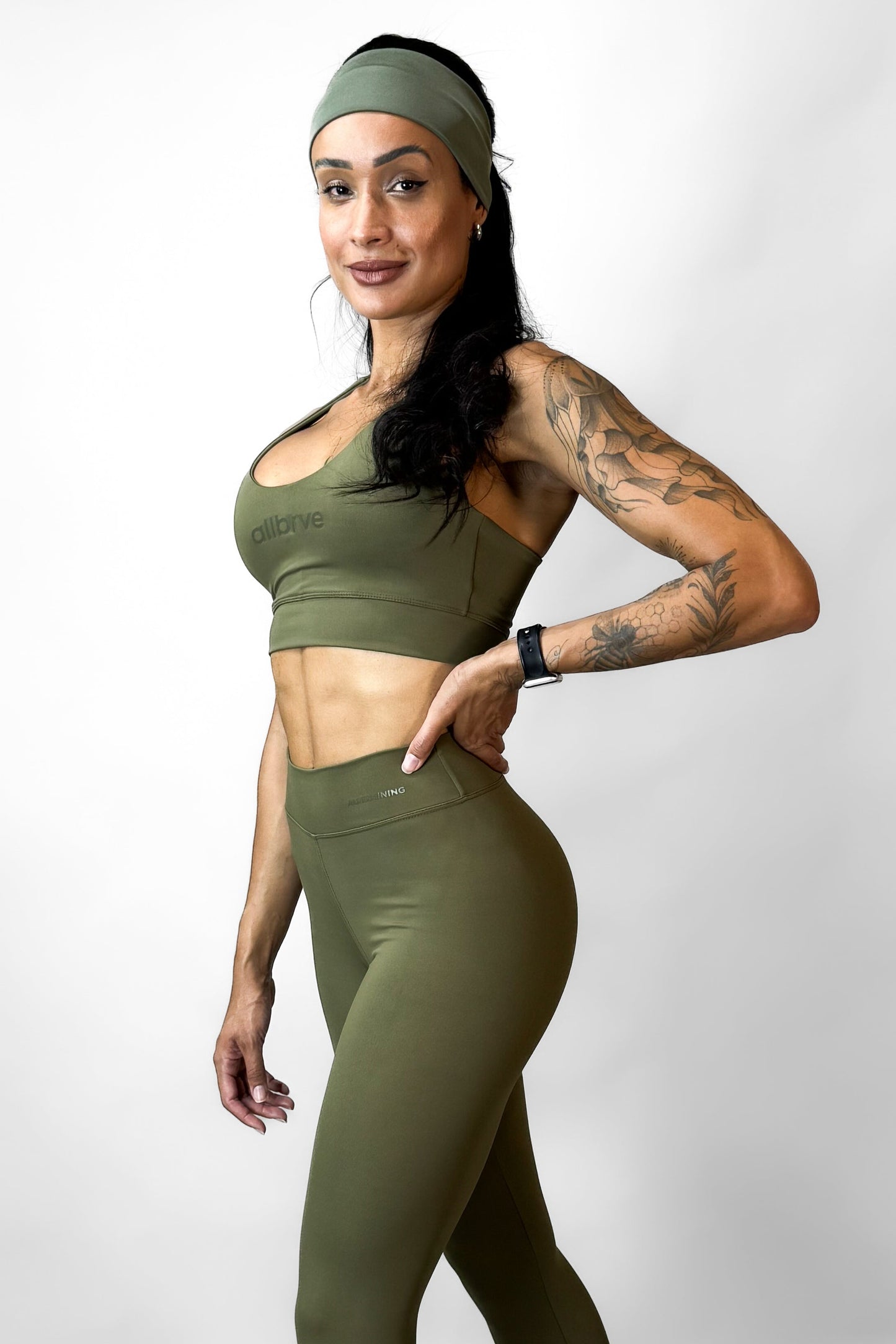 Top Nadador Alltraining Essential Verde Oliva