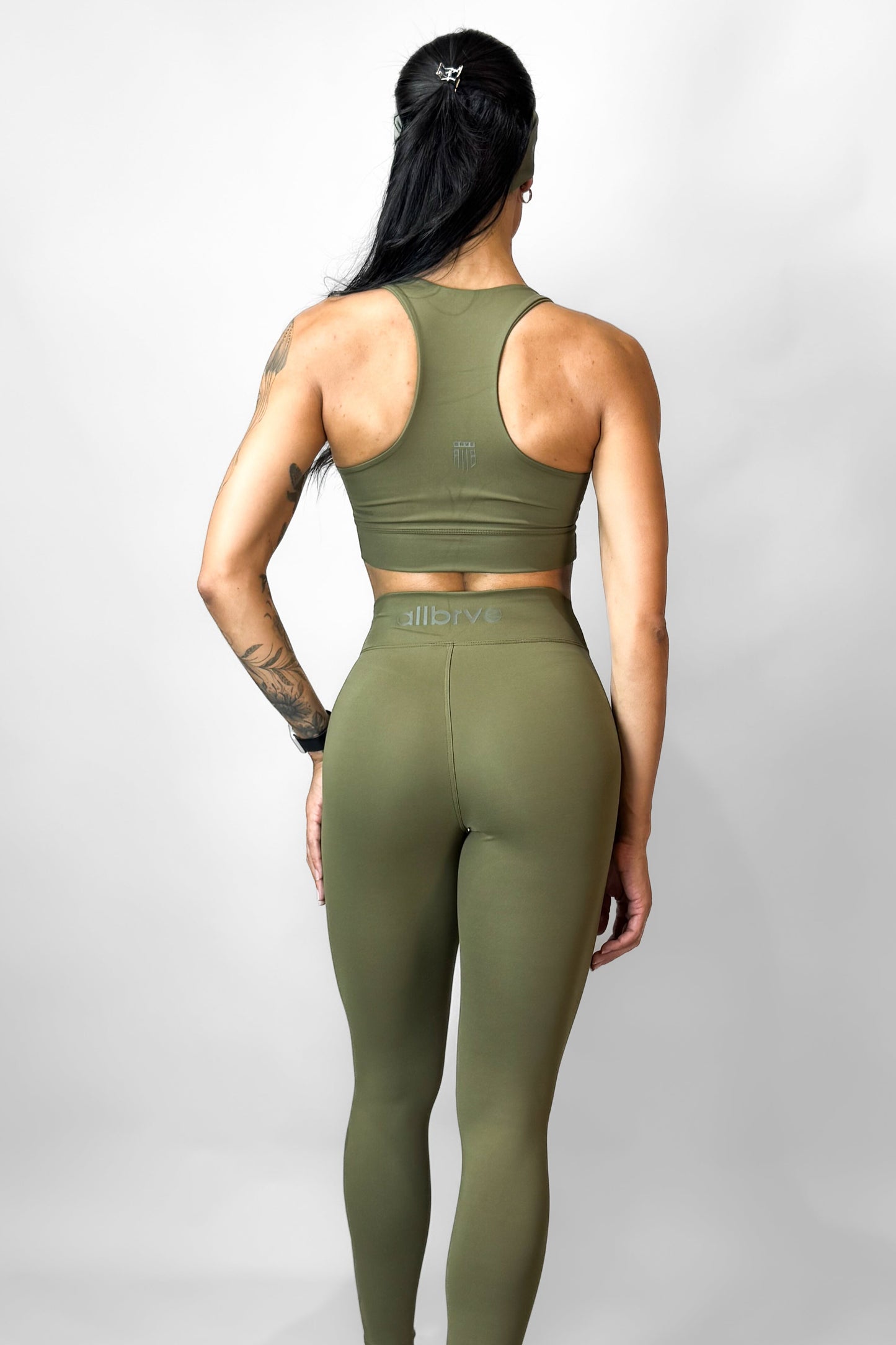 Top Nadador Alltraining Essential Verde Oliva