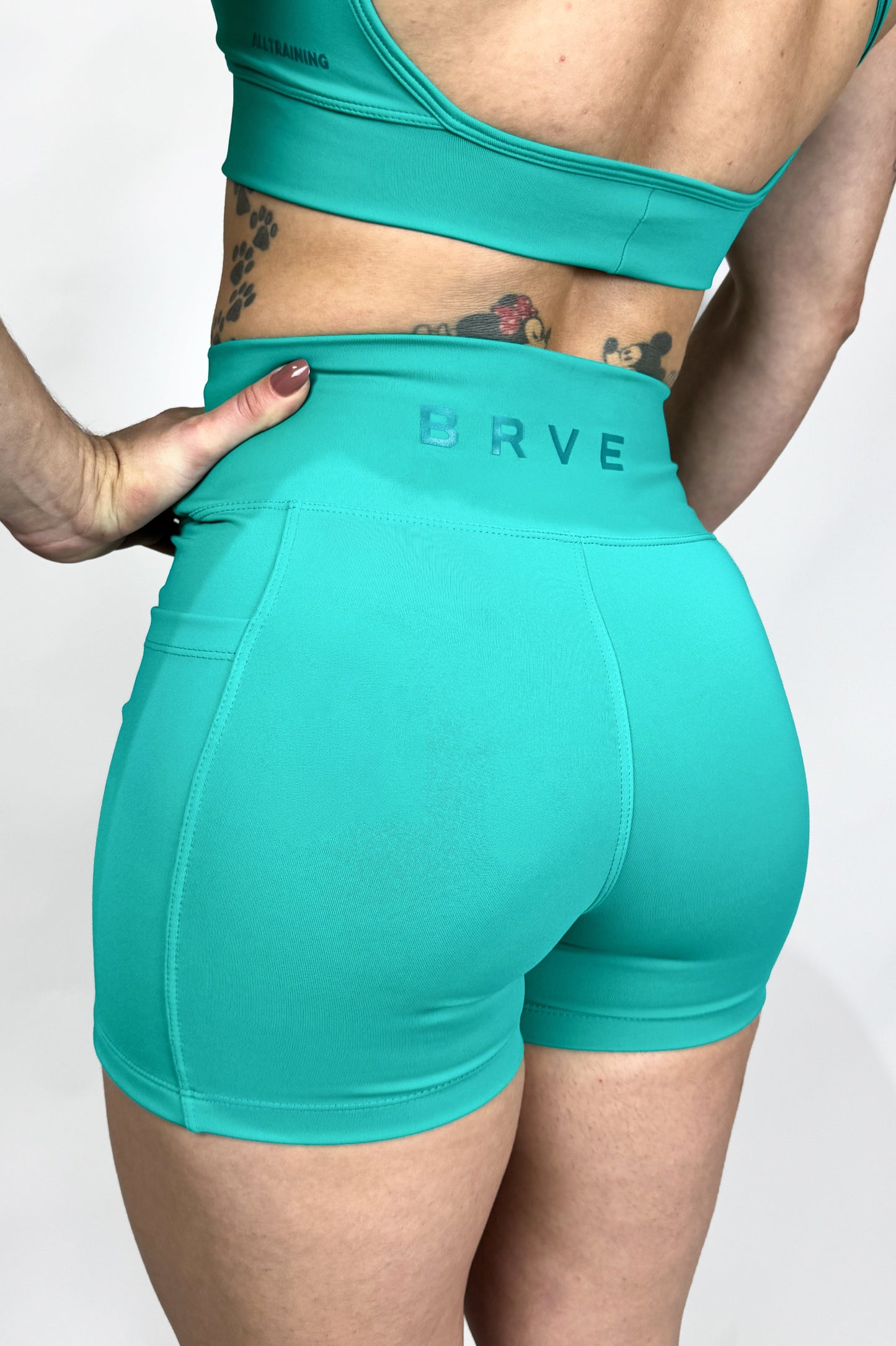 Shorts Feminino Alltraining® Essential com Bolso Verde Enseada