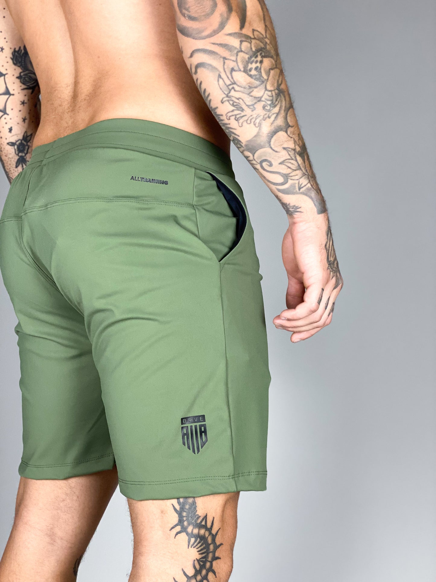 Shorts Masculino AllTraining Verde Army Allbrve Preto