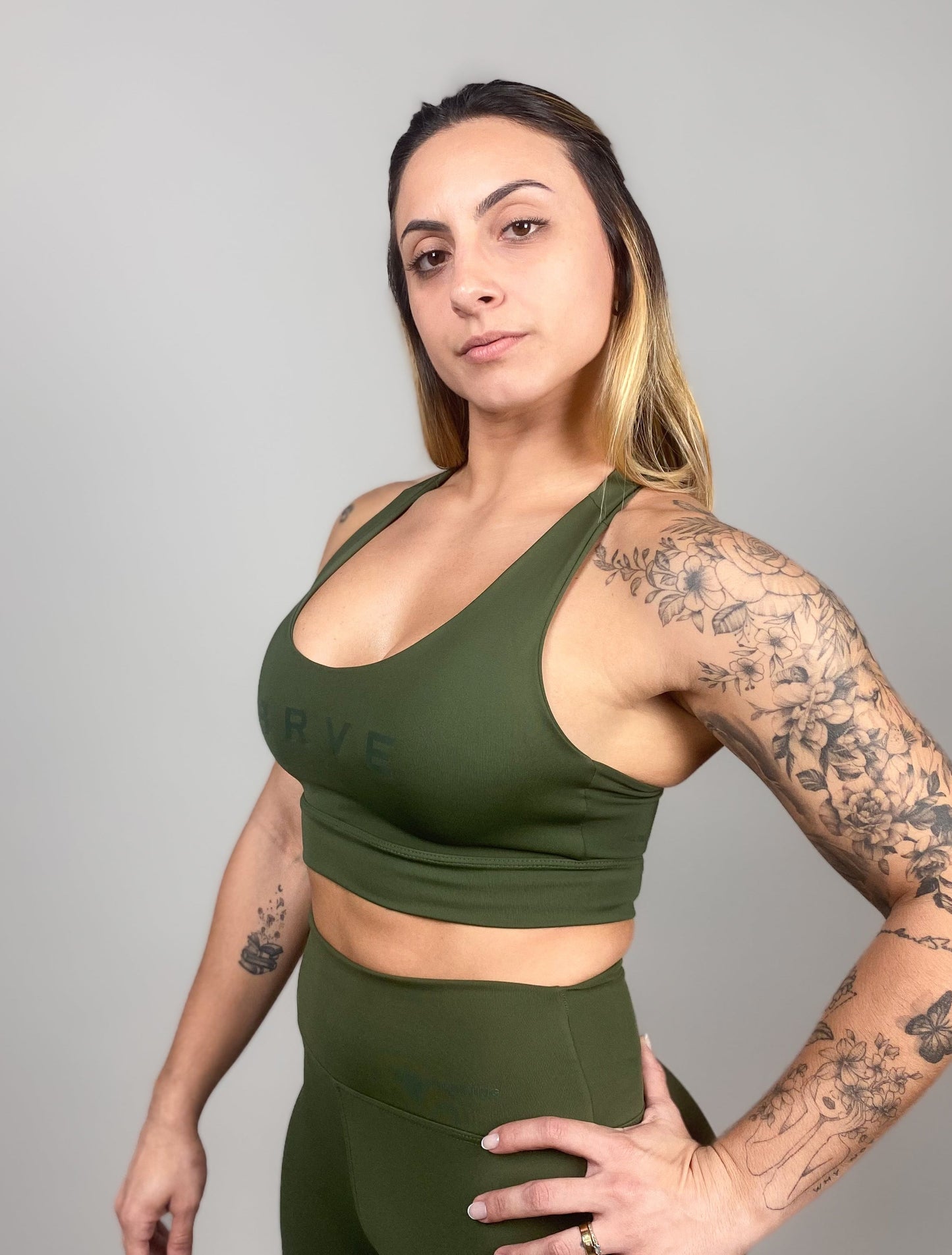 Top Feminino Alltraining Essential Verde BRVE