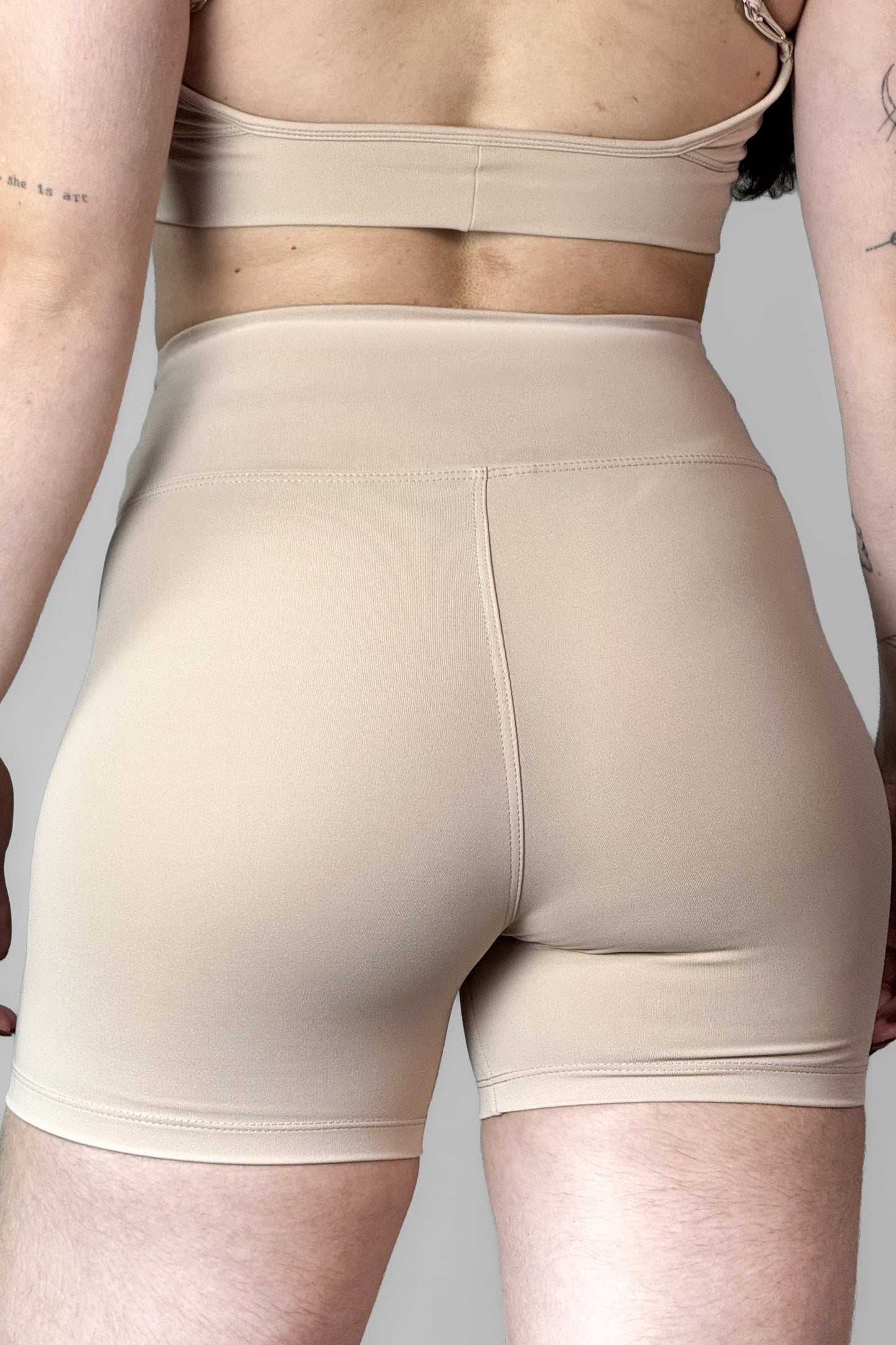 Shorts Feminino Alltraining Essential Creme Allbrve Round