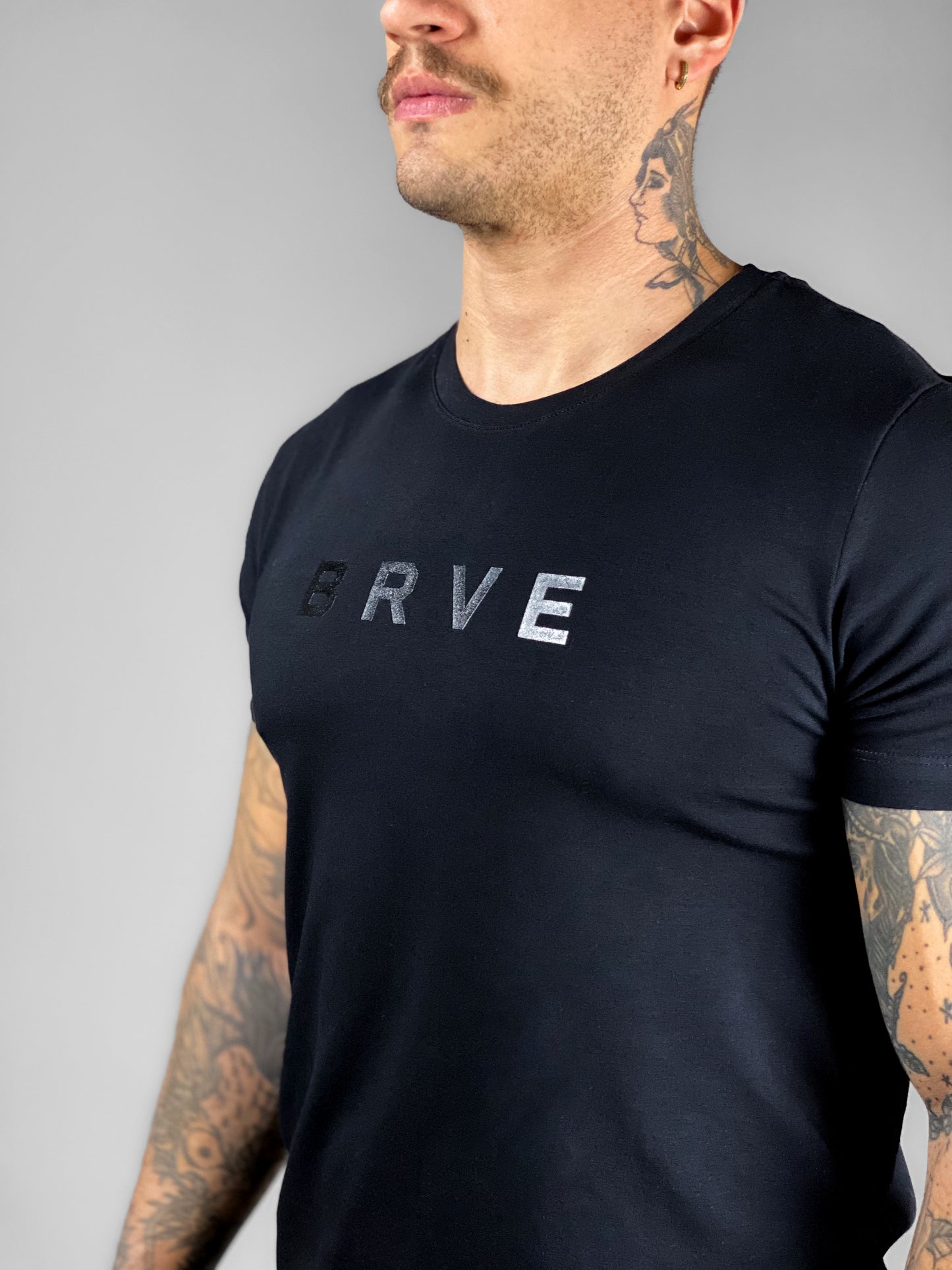 Camiseta Masculina  Preta Slim Fit  Allblack BRVE