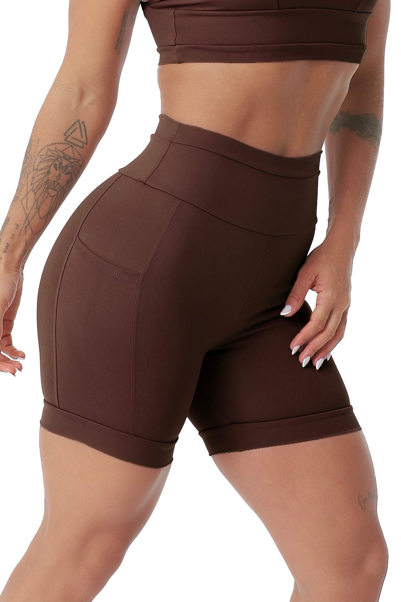 Shorts Feminino Alltraining Grip com Bolso Marrom